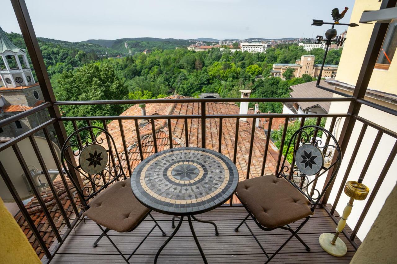 Historic Apartment In The Heart Of The City Veliko Tŭrnovo Exterior foto
